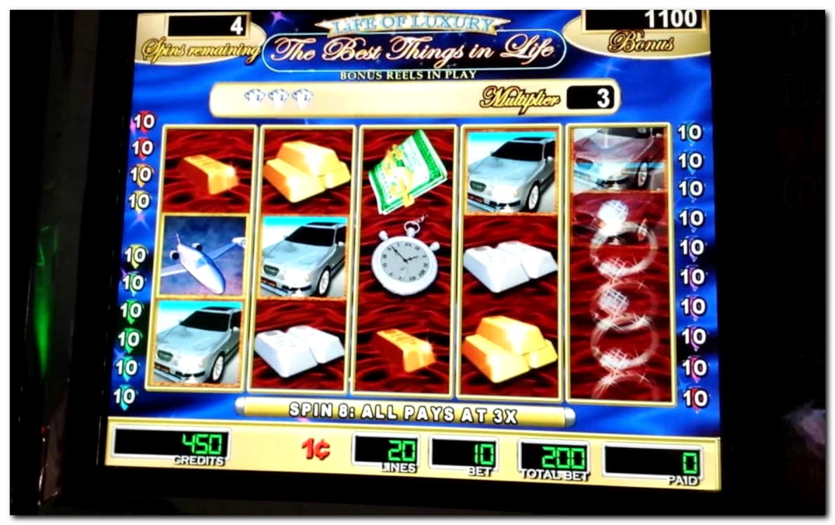 EUR 775 Mobile freeroll slot tournament at Gamebookers Casino