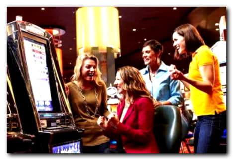 $820 Daily freeroll slot tournament at 888 Casino