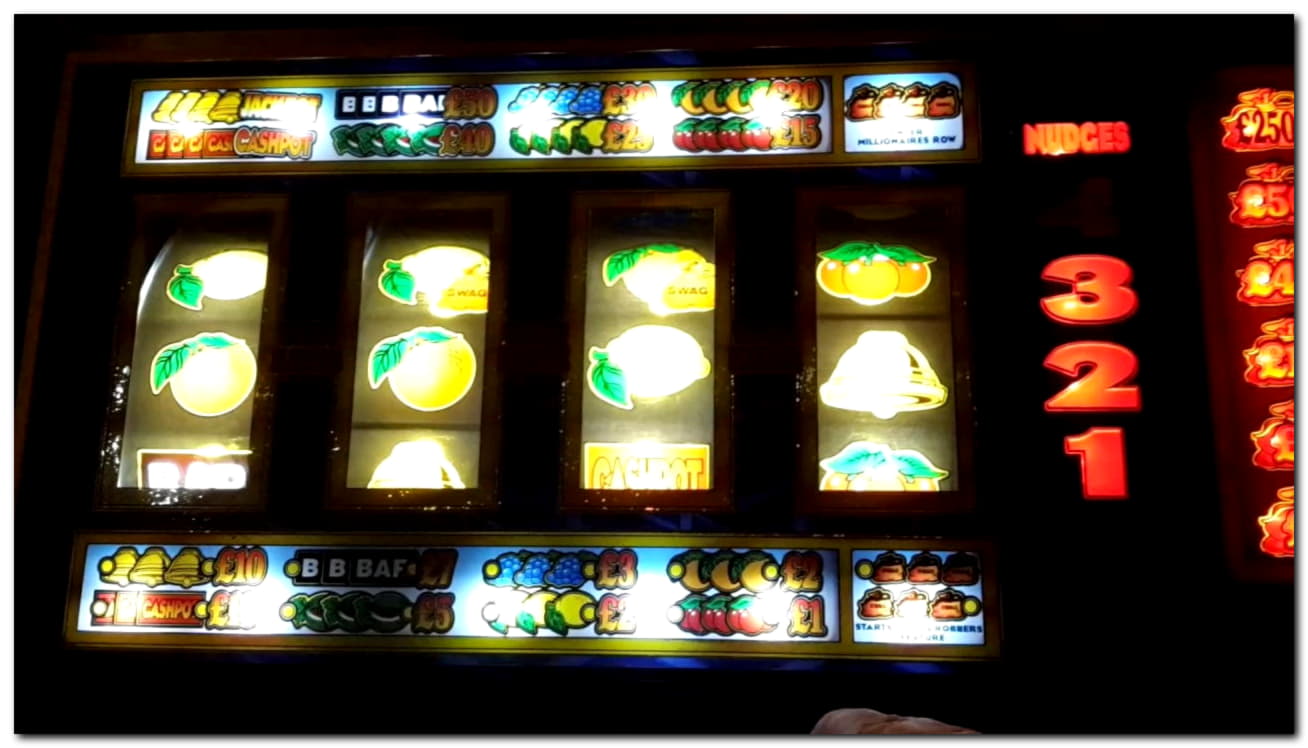EUR 280 free chip casino at Sloty Casino