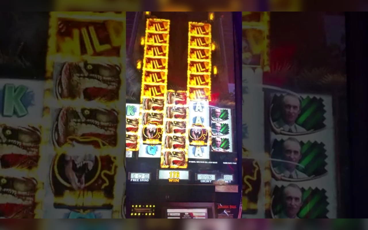 225 Loyalty Free Spins! at Casino Shadowbet