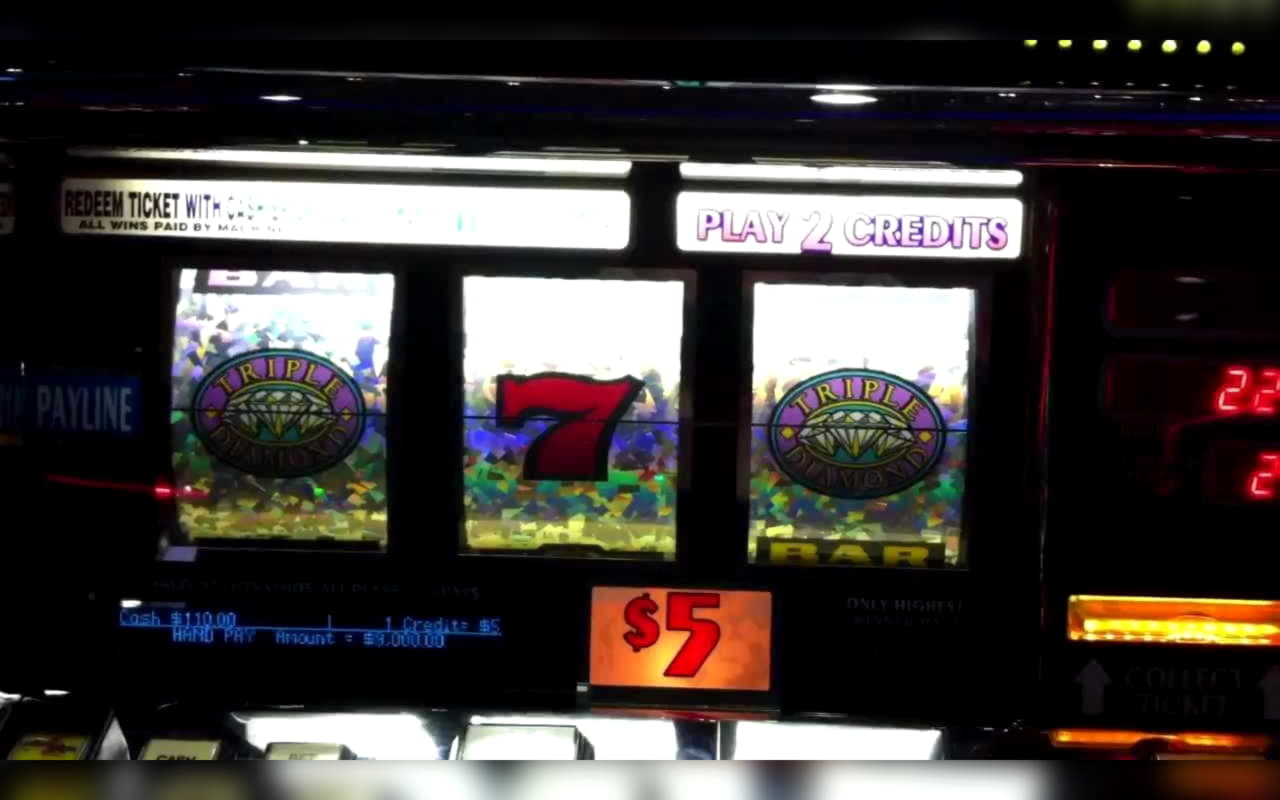 EUR 700 FREE CASINO CHIP at Rizk Casino