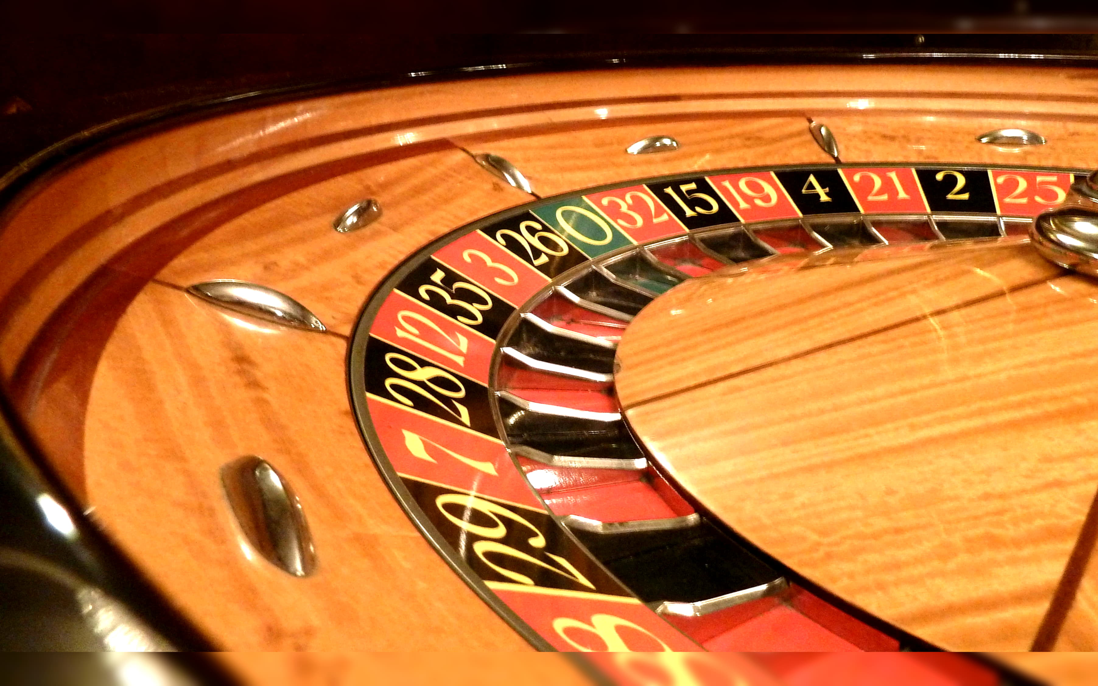 $470 free chip casino at High Roller Casino