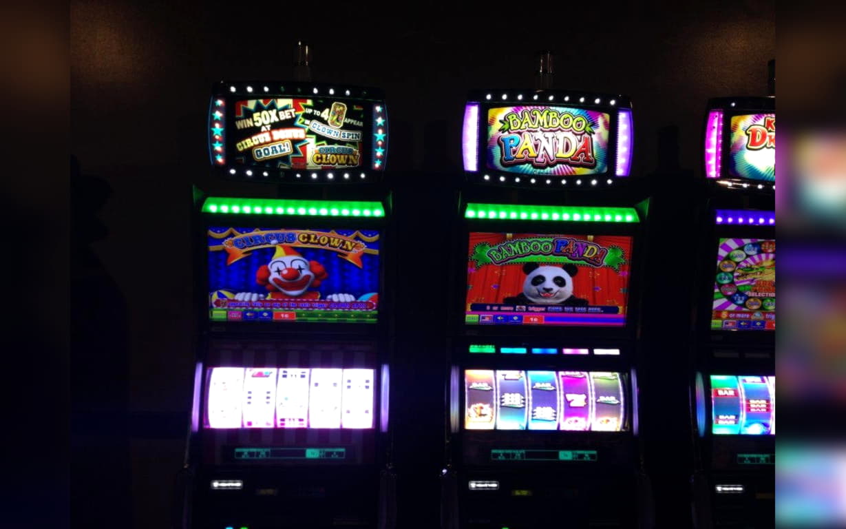 EURO 4730 no deposit bonus casino at William Hill Casino