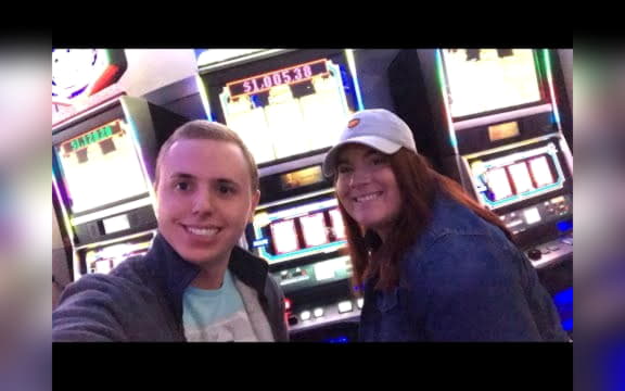 230 Free Spins at Jet Bull Casino