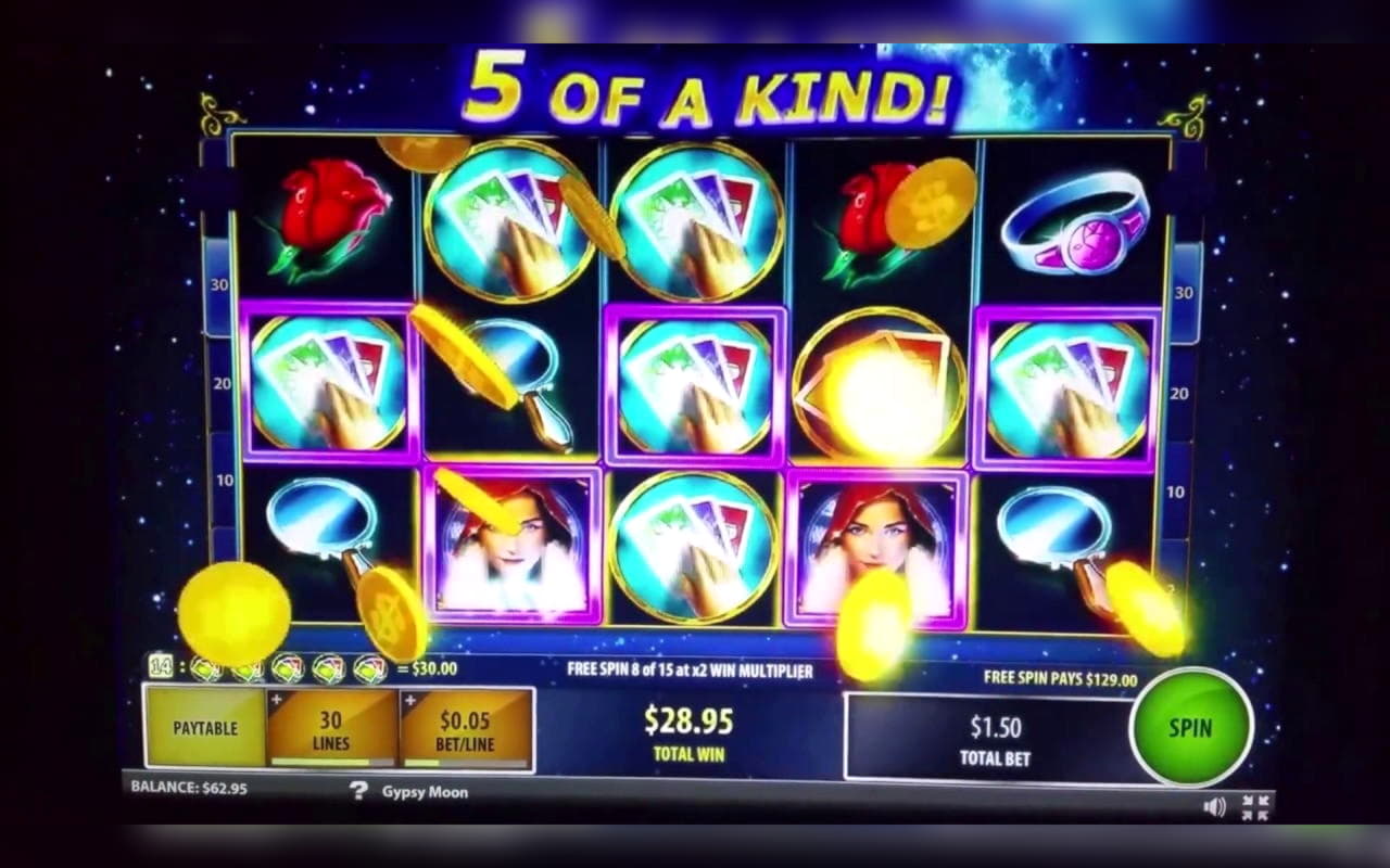 €875 Daily freeroll slot tournament at William Hill Casino