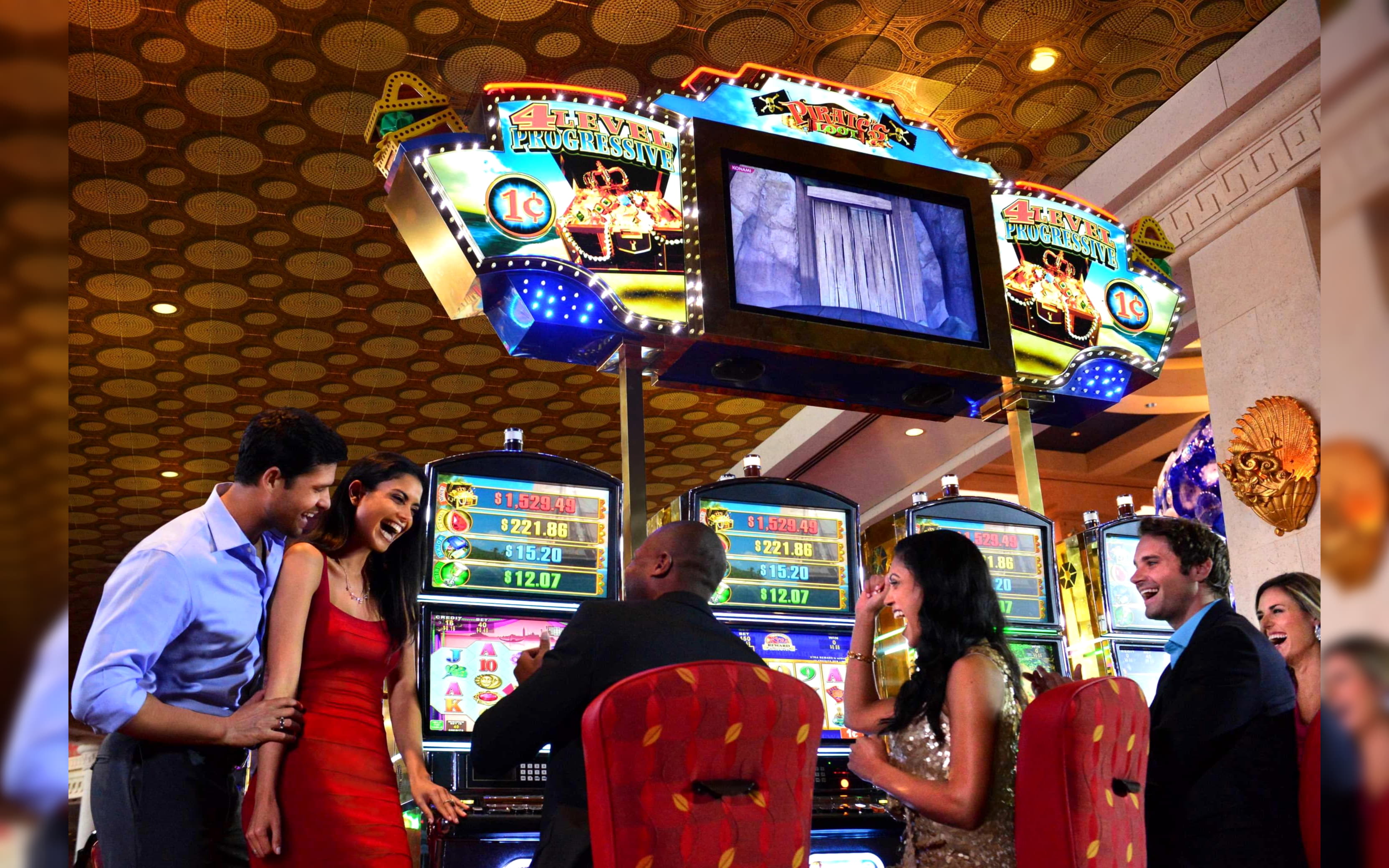 EUR 170 Daily freeroll slot tournament at Genesis Casino