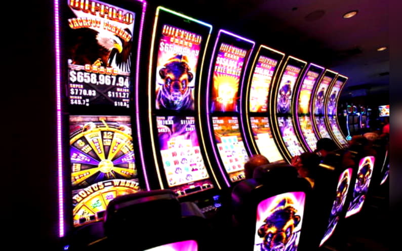 £615 FREE Chip at Rizk Casino