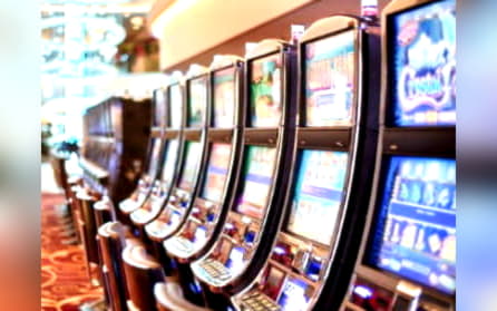 105 Free Spins right now at Gamebookers Casino