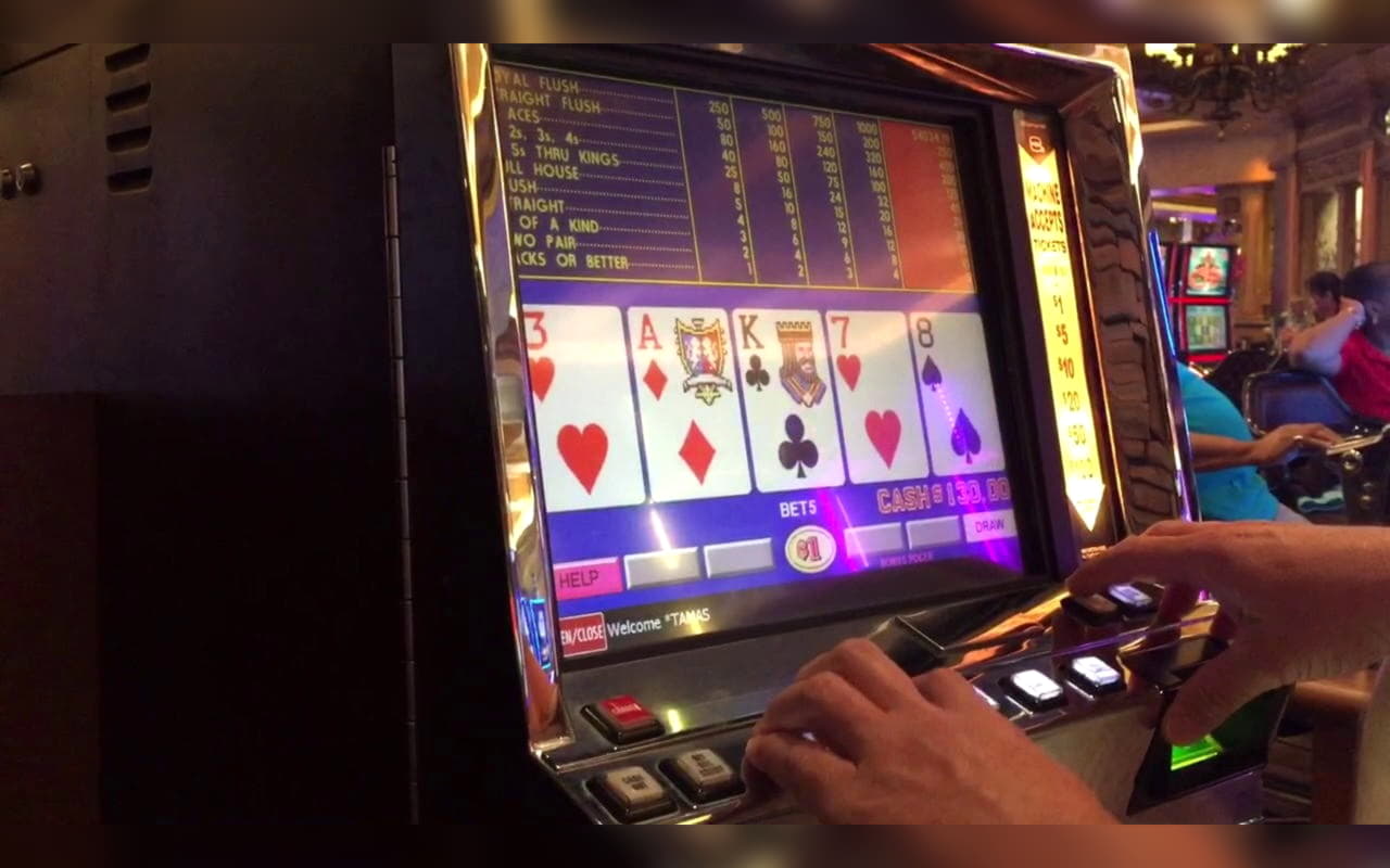 105 free spins at BGO Casino