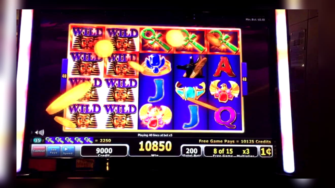 €655 FREE Chip at 888 Casino