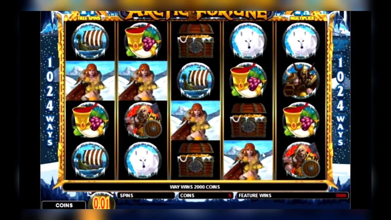 EURO 370 Daily freeroll slot tournament at Casino Shadowbet