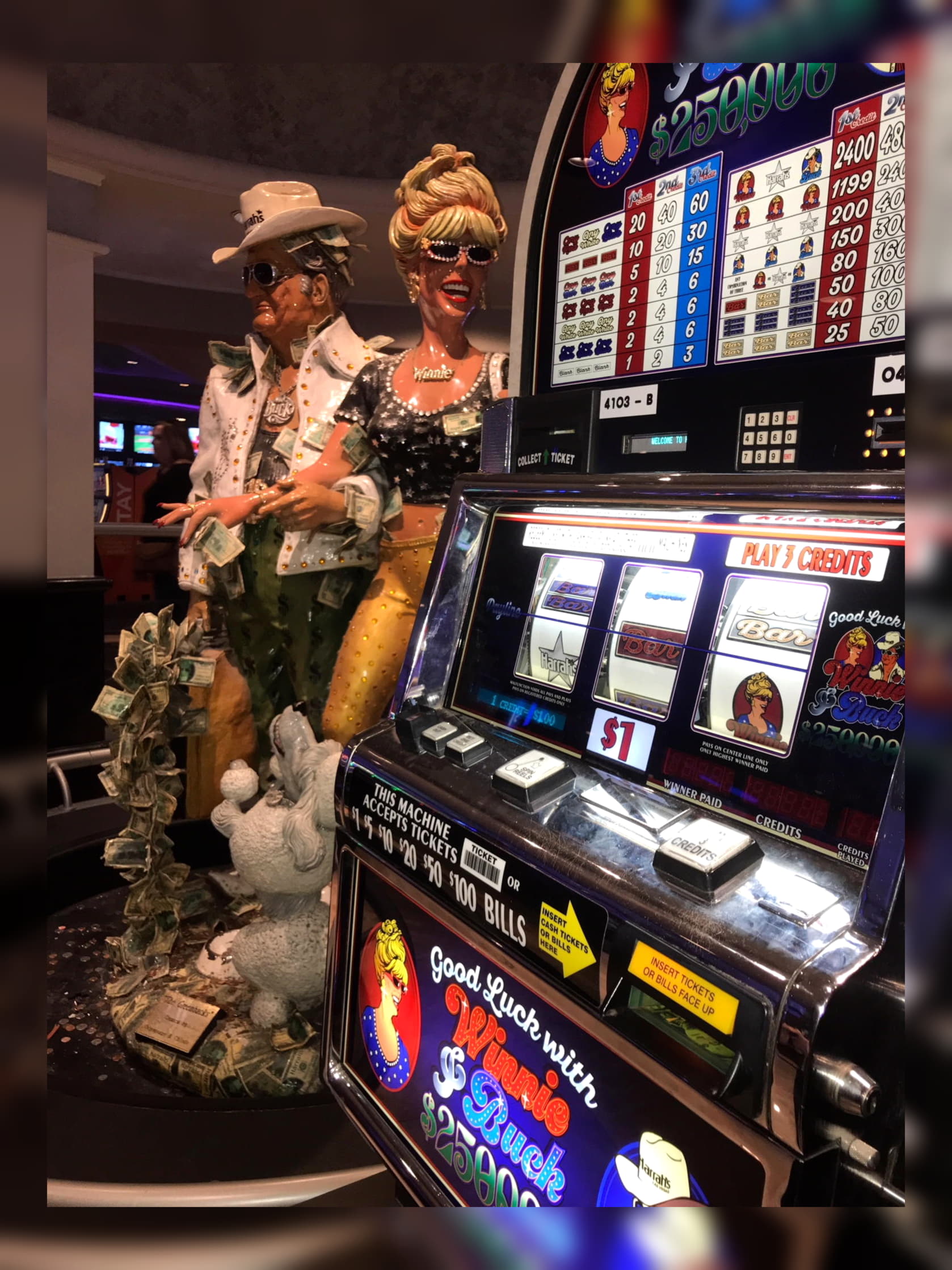 €105 casino chip at Leo Dubai Casino