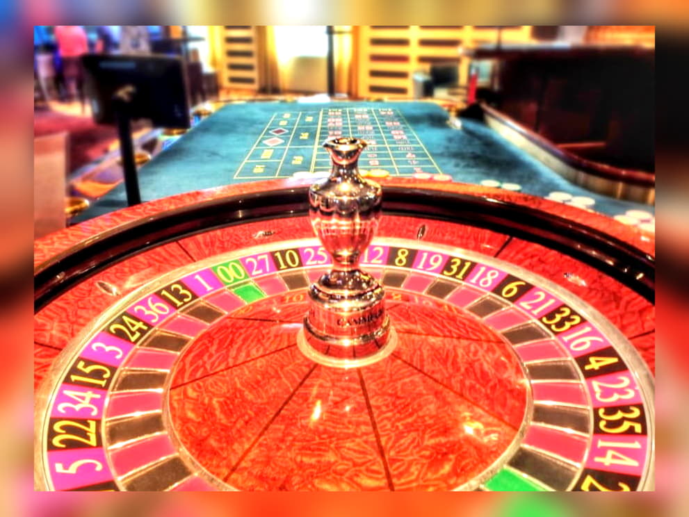 £975 Daily freeroll slot tournament at William Hill Casino