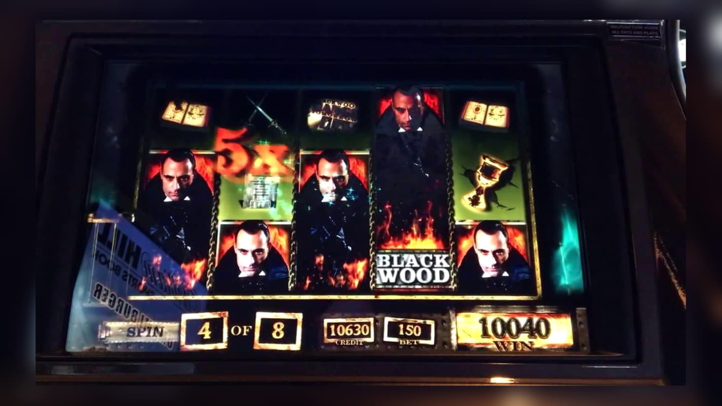 €715 Daily freeroll slot tournament at 888 Casino