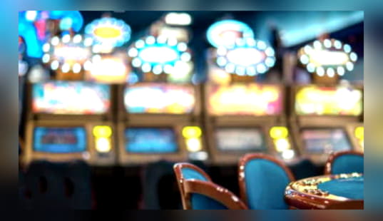 11 Loyal Free Spins! at Casino Shadowbet