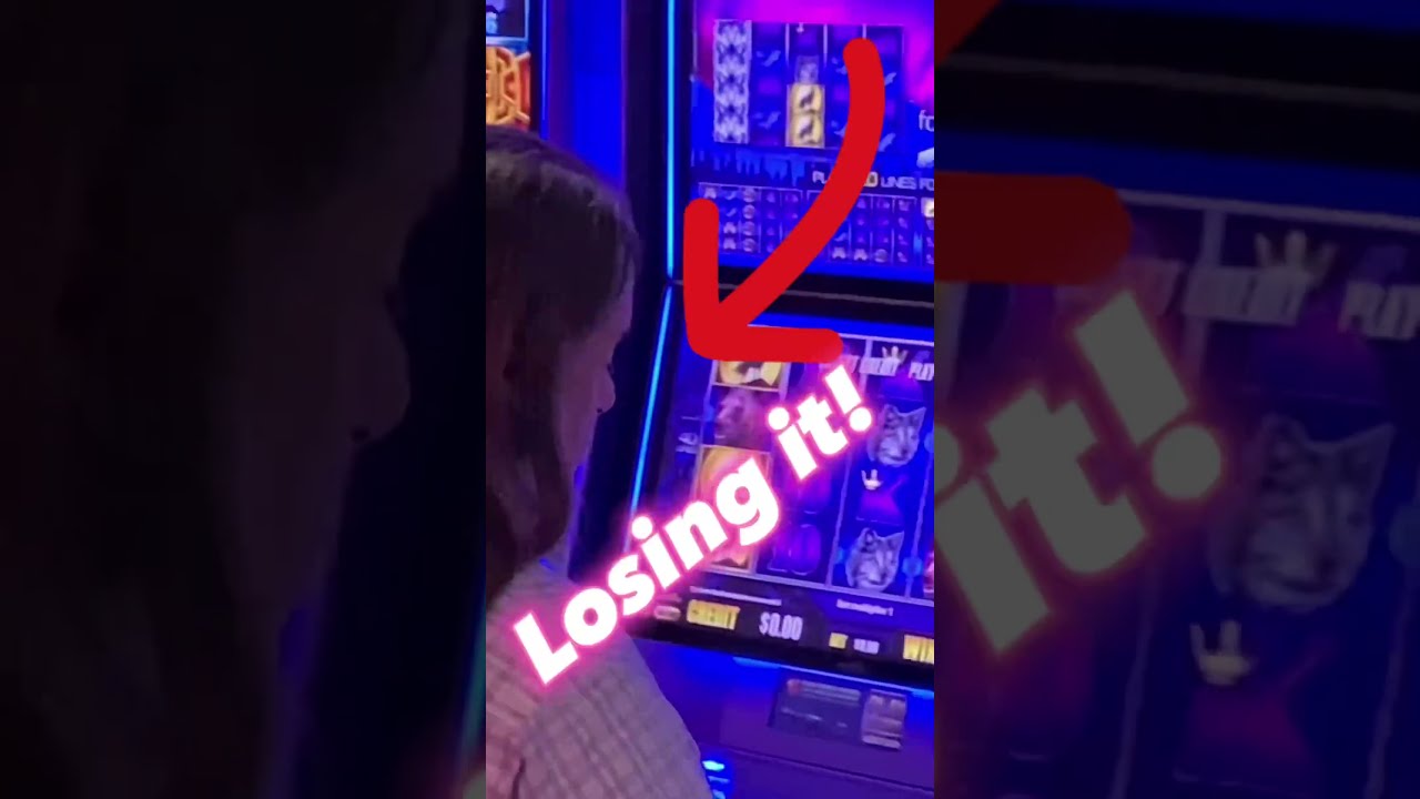 ?people LOSING IT at the Norwegian Casino