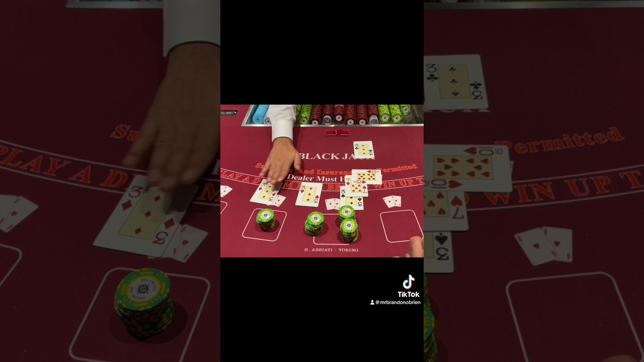 #omg TALKING to your CHIPS ? #blackjack #gambling